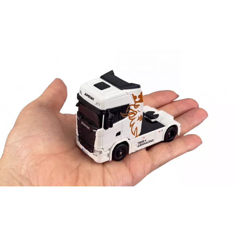 Amewi Mini-Scania 730 S con rimorchio a cassa 1:64 RTR, bianco (22784)