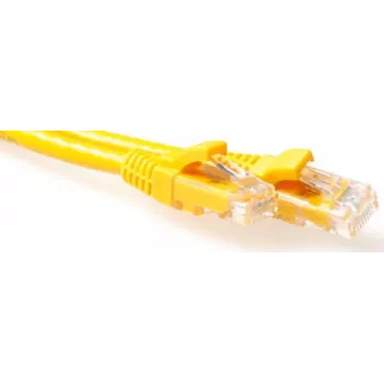 ACT cavo patch giallo 1,5m LSZH U/UTP CAT6A con connettori RJ45 IB1951