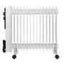 Adler AD 7819 Radiatore a olio, 2000W, 9 elementi, 3 livelli di riscaldamento, termostato regolabile, protezione contro il surriscaldamento, ruote integrate, bianco/grigio