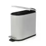 Pattumiera a pedale a forma di D slim 5 litri Beldray LA036690GRYPEU7, grigia