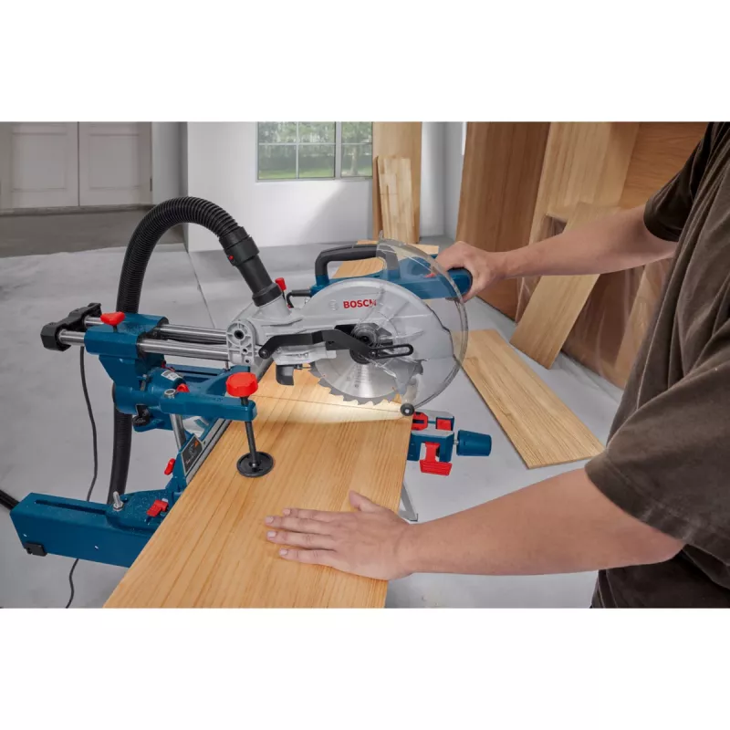 Bosch Professional GCM305-216S troncatrice e sega a mitra (0601B61000)
