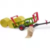BRUDER raccoglitore di rotoballe con 3 rotoballe