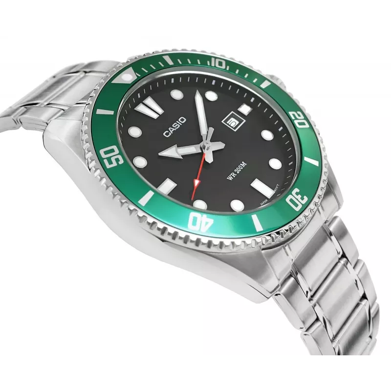 Casio MDV-107D-3AVEF orologio da uomo analogico al quarzo con quadrante verde e bracciale in acciaio inossidabile, 200m resistenza all'acqua