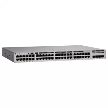 Cisco Catalyst 9200L switch 48 porte PoE+ 4x10G uplink Network Essentials