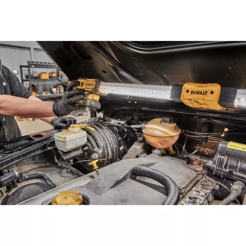 DEWALT DCL045 18V XR lampada da lavoro LED a batteria (solo corpo, senza batteria)