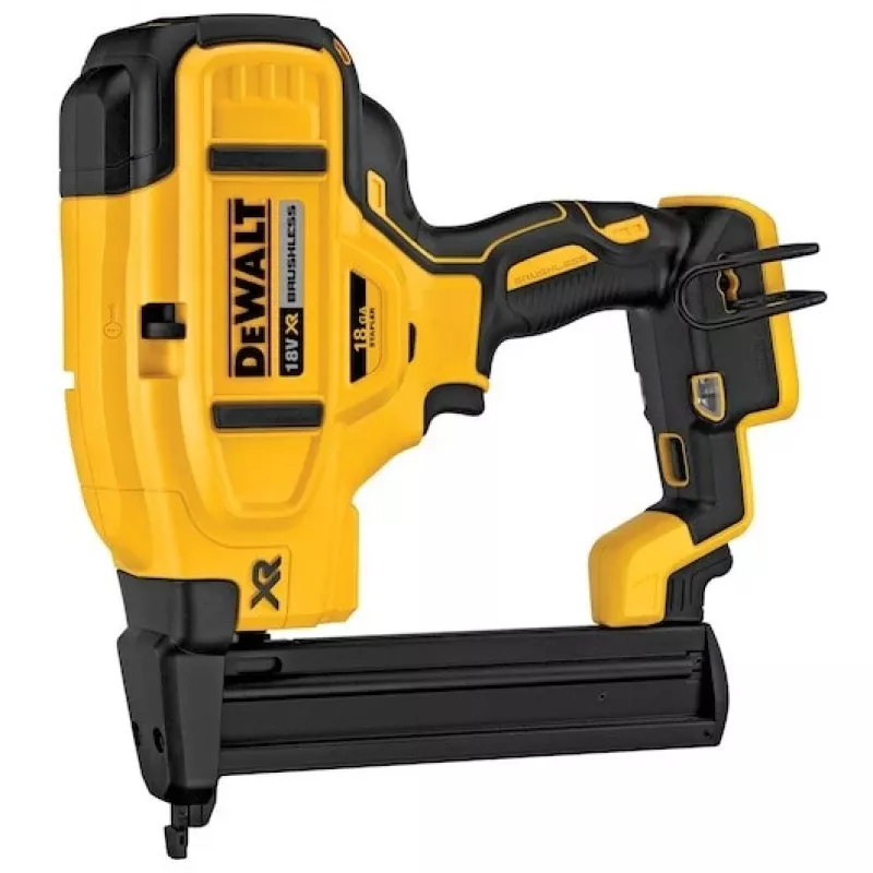 DEWALT DCN681N-XJ chiodatrice/sparachiodi a batteria