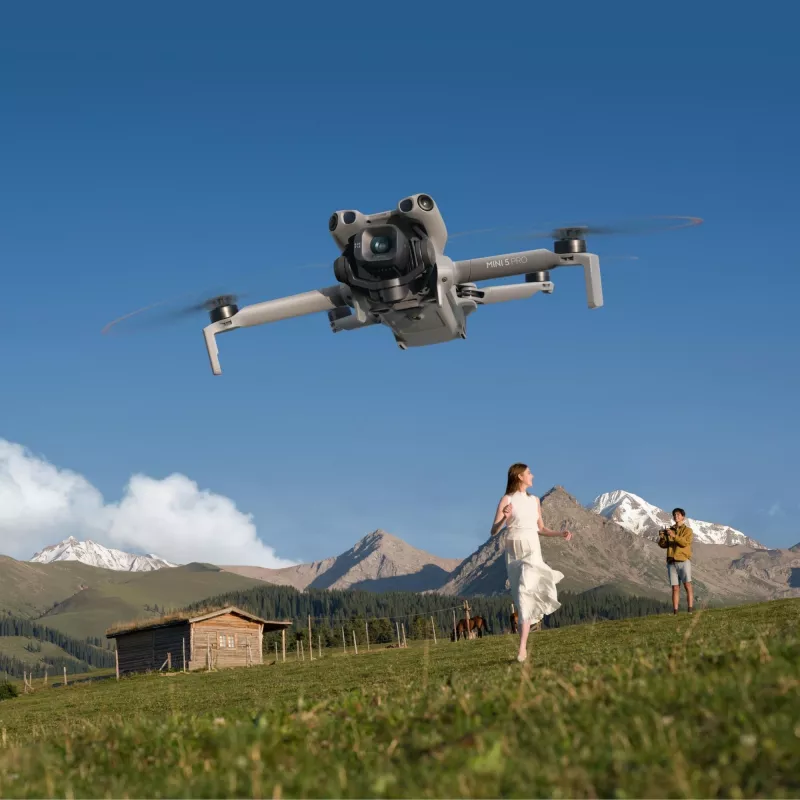 DJI Mini 5 Pro Fly More Combo Plus con DJI RC 2