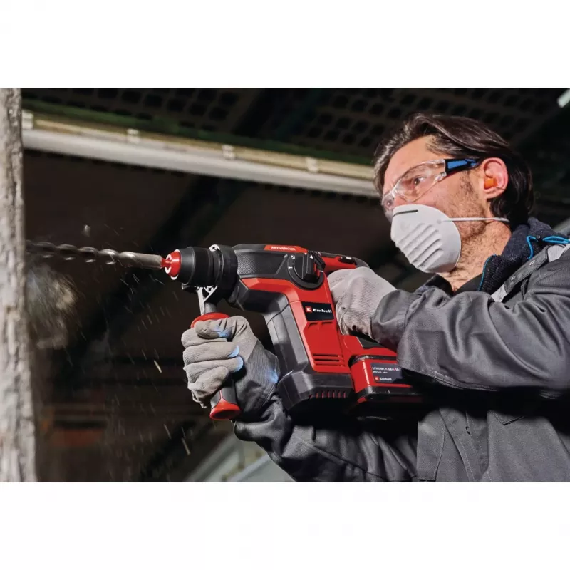 EINHELL Professional martello perforatore a batteria TP-HD 18/28 Li BL+4, 18V (rosso/nero, batteria Li-Ion 3,0 Ah, set accessori 4 pezzi, E-Case S)