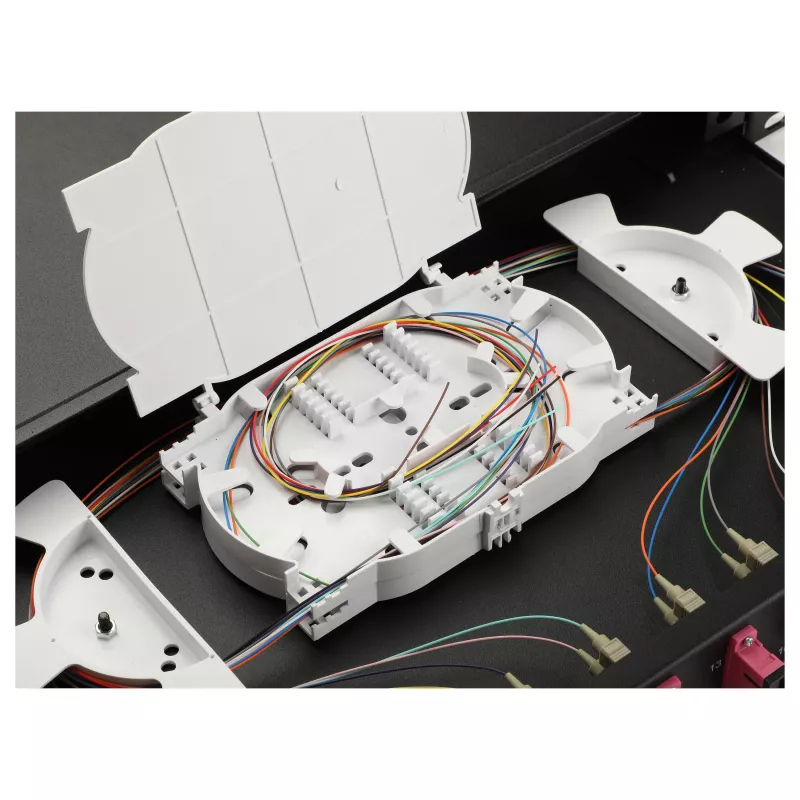 Equip Cassetta di giunzione in fibra ottica 12 porte, SC duplex, OM4, 1U, preassemblata, nera