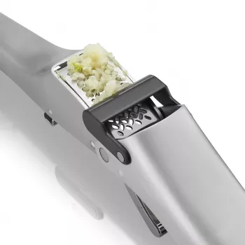 Spremiaglio GEFU GARLICO, spremiaglio in acciaio inox con punta pulente integrata, impugnatura ergonomica, lavabile in lavastoviglie, argento