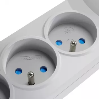 GETFORT ciabatta con protezione da sovratensione 5 vie con 2 porte di ricarica USB, cavo 5m, grigio