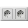 GIRA 479304 Presa SCHUKO 2 posti pre-cablata con placca, bianco puro