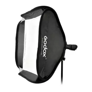 Softbox Godox SFUV8080 80 x 80 cm con supporto speedlite Type S e borsa