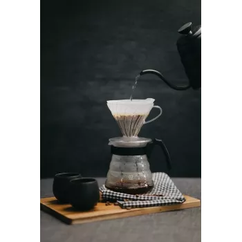 Hario V60 caffettiera per caffè filtro in plastica misura 02 - trasparente
