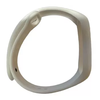 iLike Cinturino in silicone per Xiaomi Mi Band 5 / 6 / 7 (18x250 mm) bianco