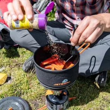 Jetboil Pentola in ceramica 1,5L - Pentola da campeggio con FluxRing, alluminio anodizzato, rivestimento antiaderente, manici pieghevoli