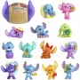 Just Play Disney Stitch Outta This World figura da collezione (1 figura casuale per acquisto)