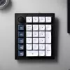 Tastierino numerico custom wireless Keychron Q0 Max QMK Gateron Jupiter Banana RGB Shell bianco
