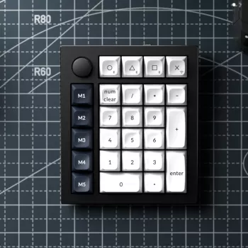 Tastierino numerico custom wireless Keychron Q0 Max QMK Gateron Jupiter Red RGB Carbon nero