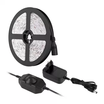 LEPRO PR4100067-WW-EU striscia LED 5m bianco caldo 3000K 300 LED SMD 2835 12W 1000lm dimmerabile con spina EU