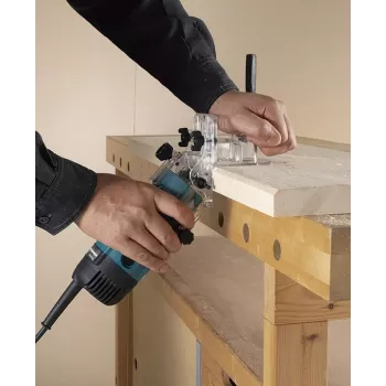 MAKITA Rifilatore 530W 3712