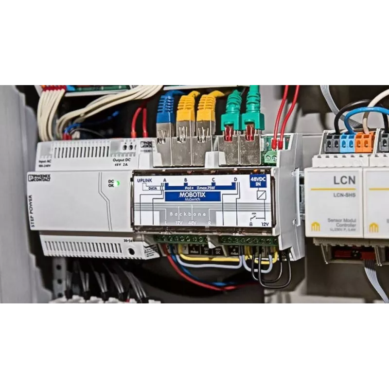 MOBOTIX MX-SWITCH1 - switch di rete - 4 x 10/100 (PoE+) - guida DIN
