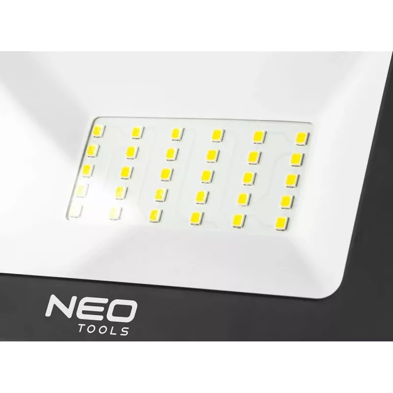 NEO TOOLS 99-063 20W COB LED Faretto da lavoro a batteria 1800lm IP65 con powerbank