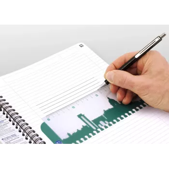 Oxford Essentials quaderno - a quadretti - nero - A4+ - 70 fogli - 90 g/m²