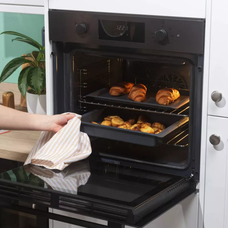 Set 2 pezzi placca da forno e teglia arrosto Russell Hobbs RH03763 Shield
