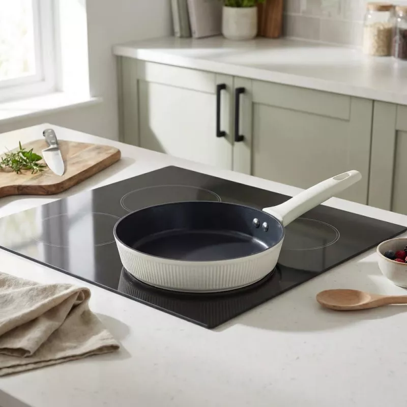 Russell Hobbs RH03861C Cote padella da 24 cm, crema