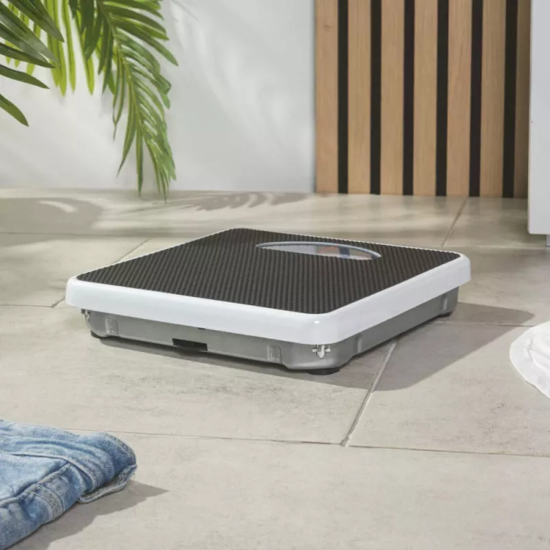 Bilancia pesapersone Salter SA00700BWFEU12 con quadrante grande, nero/bianco