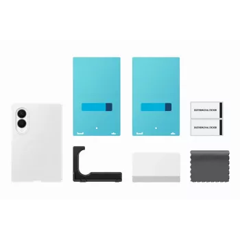 Samsung Silicone Magnet Case per Galaxy Z Fold 8 - bianco (compatibile MagSafe)