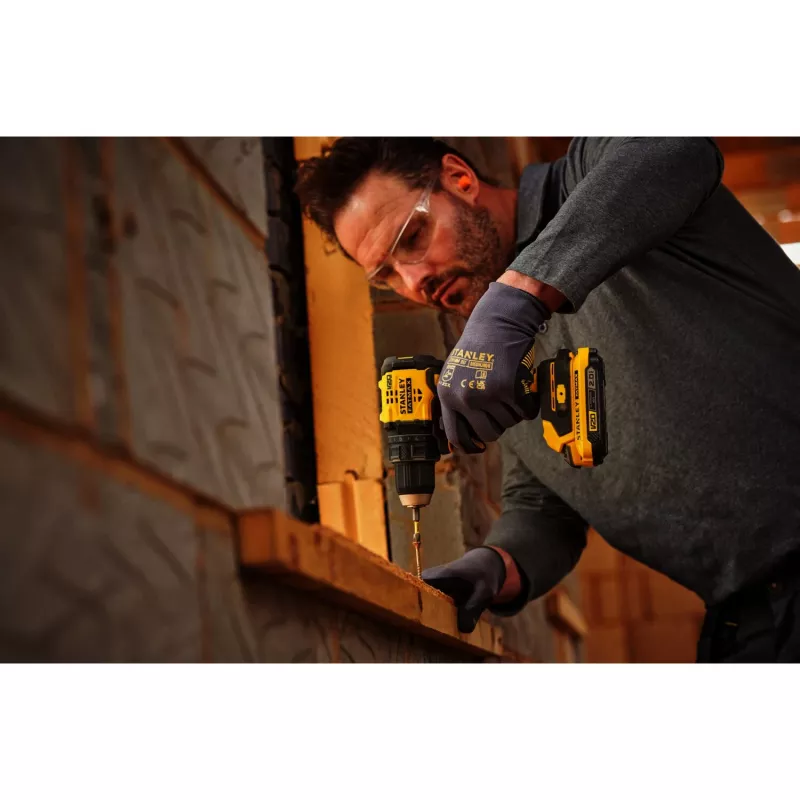 STANLEY avvitatore trapano a batteria (SFMCD714D1T-QW), 18V (nero/giallo, batteria Li-Ion 2,0 Ah, valigetta Pro-Stack)