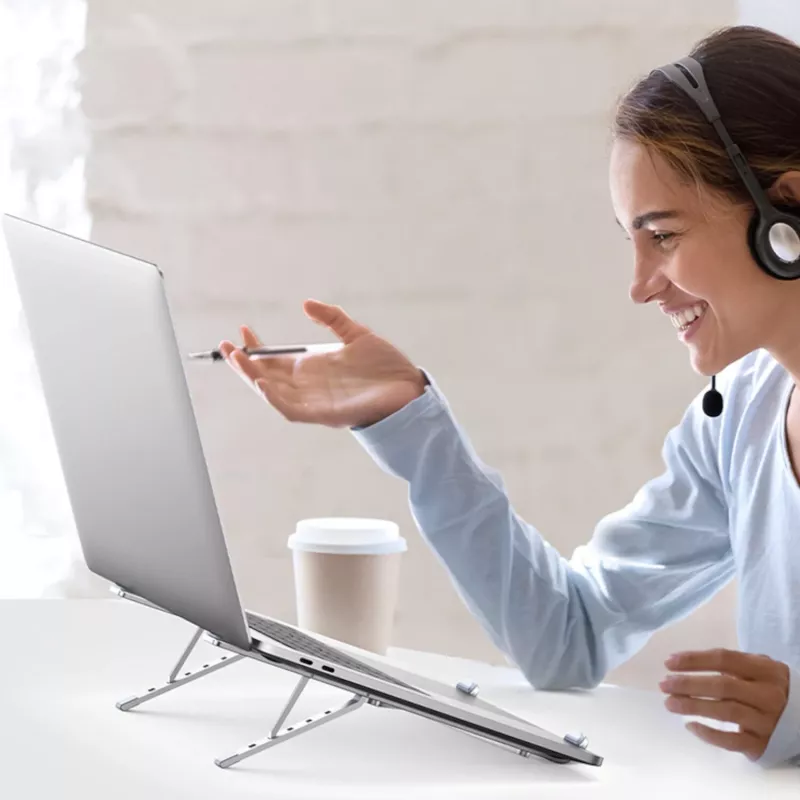 UGREEN Supporto per laptop regolabile in alluminio