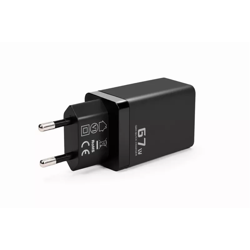 Voltage caricabatterie GaN 67W da parete, PD 3.0 / QC 3.0, 2x USB-C e 1x USB-A, spina EU, nero