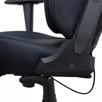 White Shark SPEEDWAY Sedia da gaming, pelle PU nera, braccioli 2D, inclinazione 180°